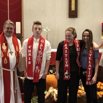 Confirmands with Leon-Pastor-Bishop